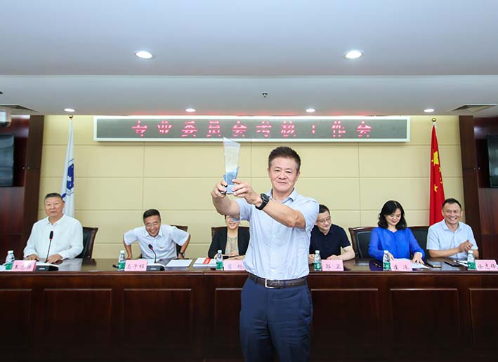 wangzheng2.jpg