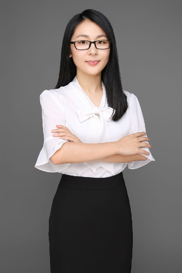 金晶律师,"中观法律顾问"副主任,全国律协综合标准化专家工作组成员.