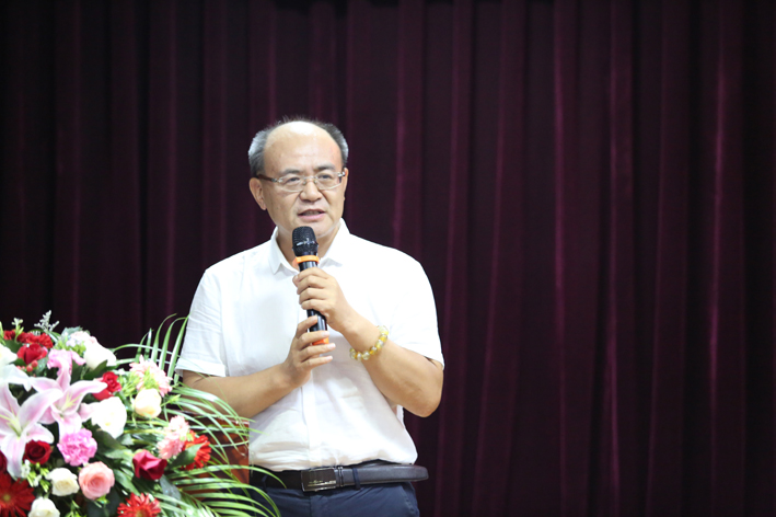 张小炜中国改革开放40周年中国法律年鉴年鉴人物2018年度优秀律师