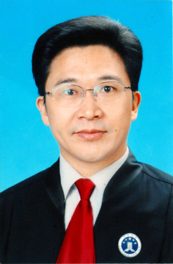 刘万福:新中国70华诞暨中国律师制度恢复重建40周年年鉴人物——2019