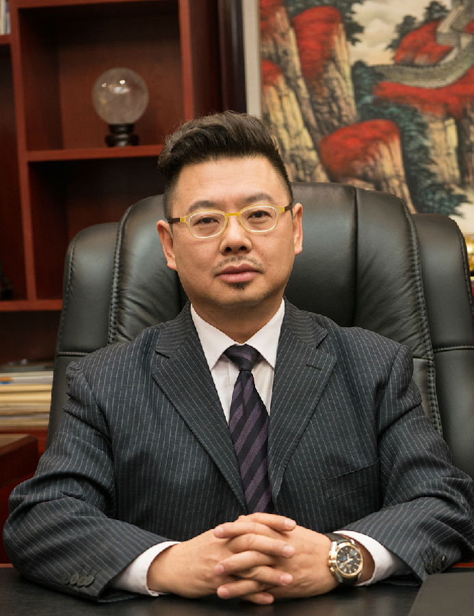 熊斌新中国70华诞暨中国律师制度恢复重建40周年中国法律年鉴年鉴人物