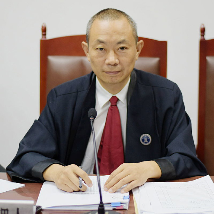 孙杰律师照片4.jpg 孙杰律师照片4.jpg